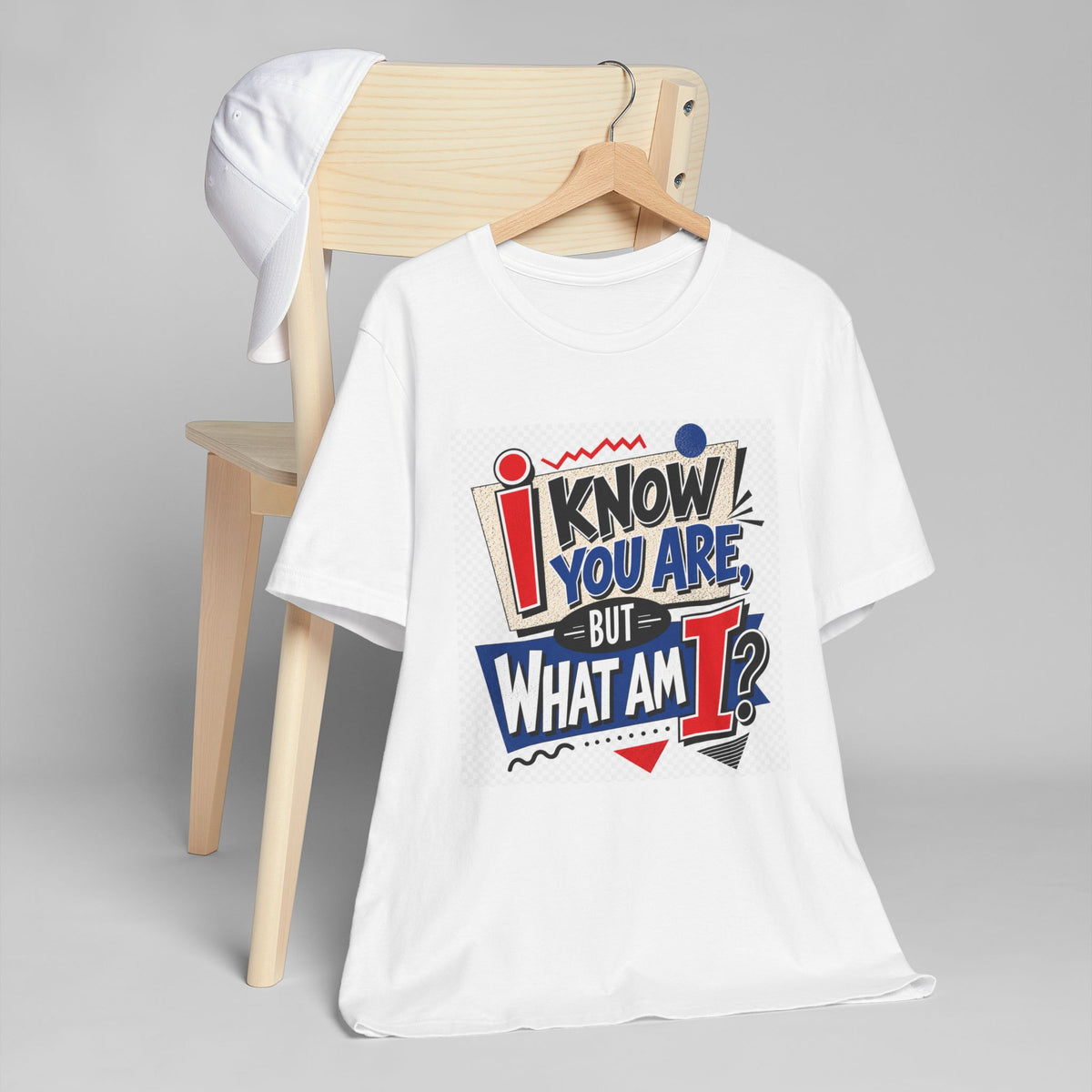 I Know You Are But What Am I? T-Shirt | Retro Pop Art Text Tee